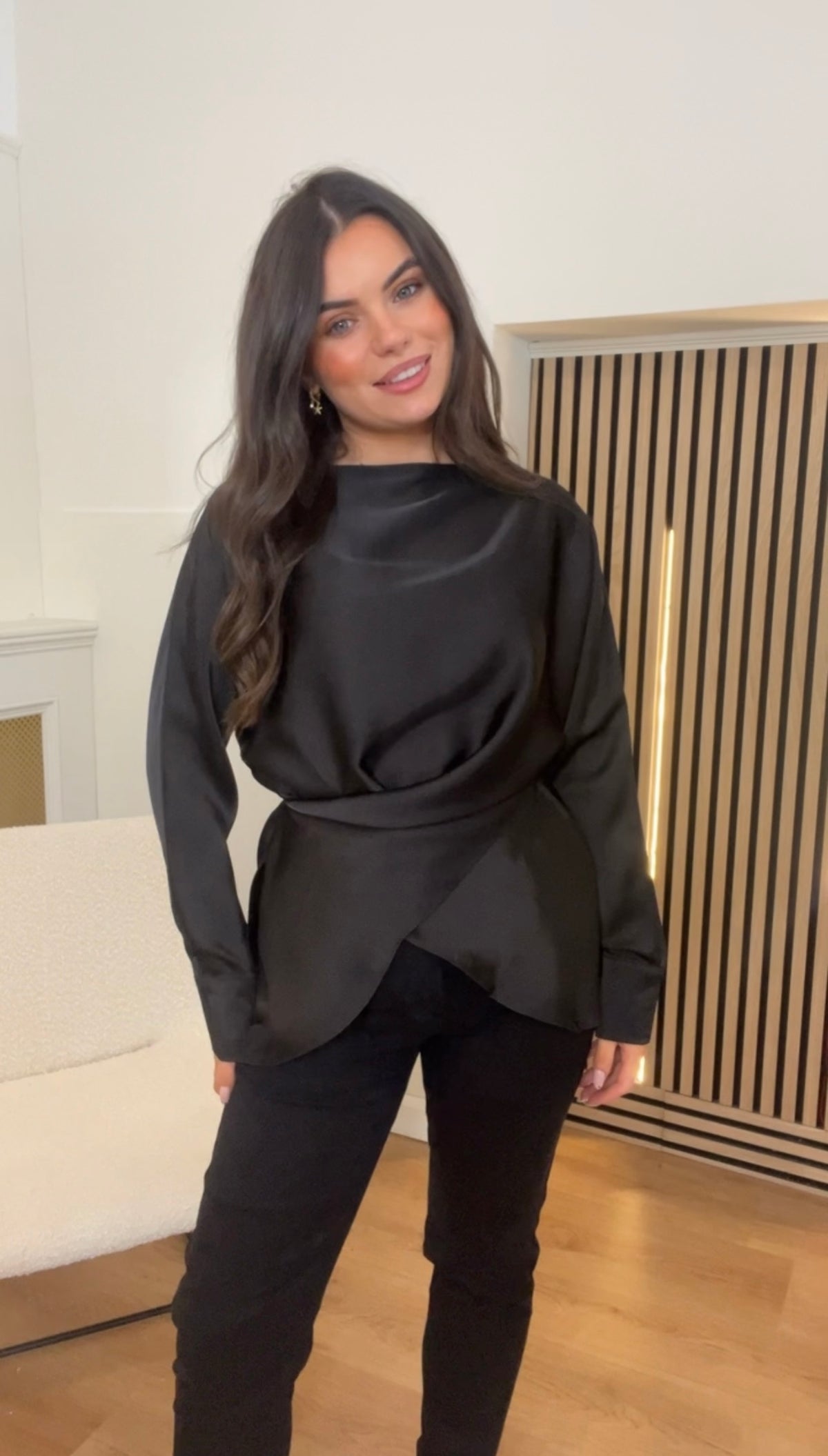 Valentina Black Top