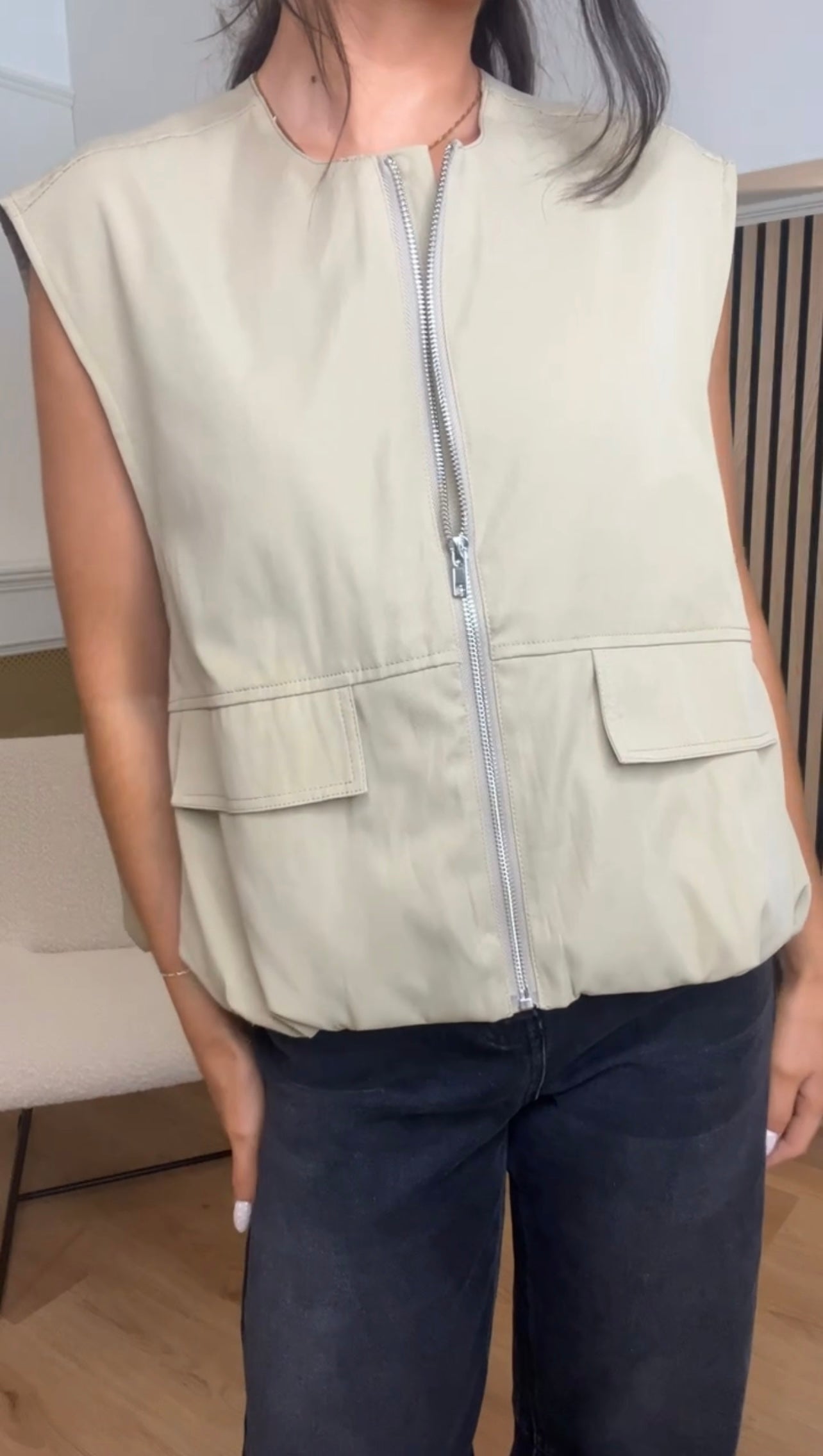 Ava sleeveless Jacket