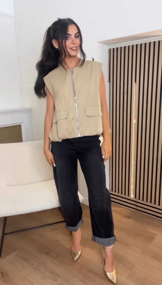 Ava sleeveless Jacket