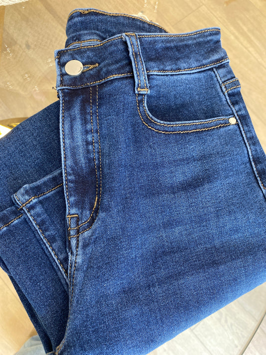 Ava Jeans