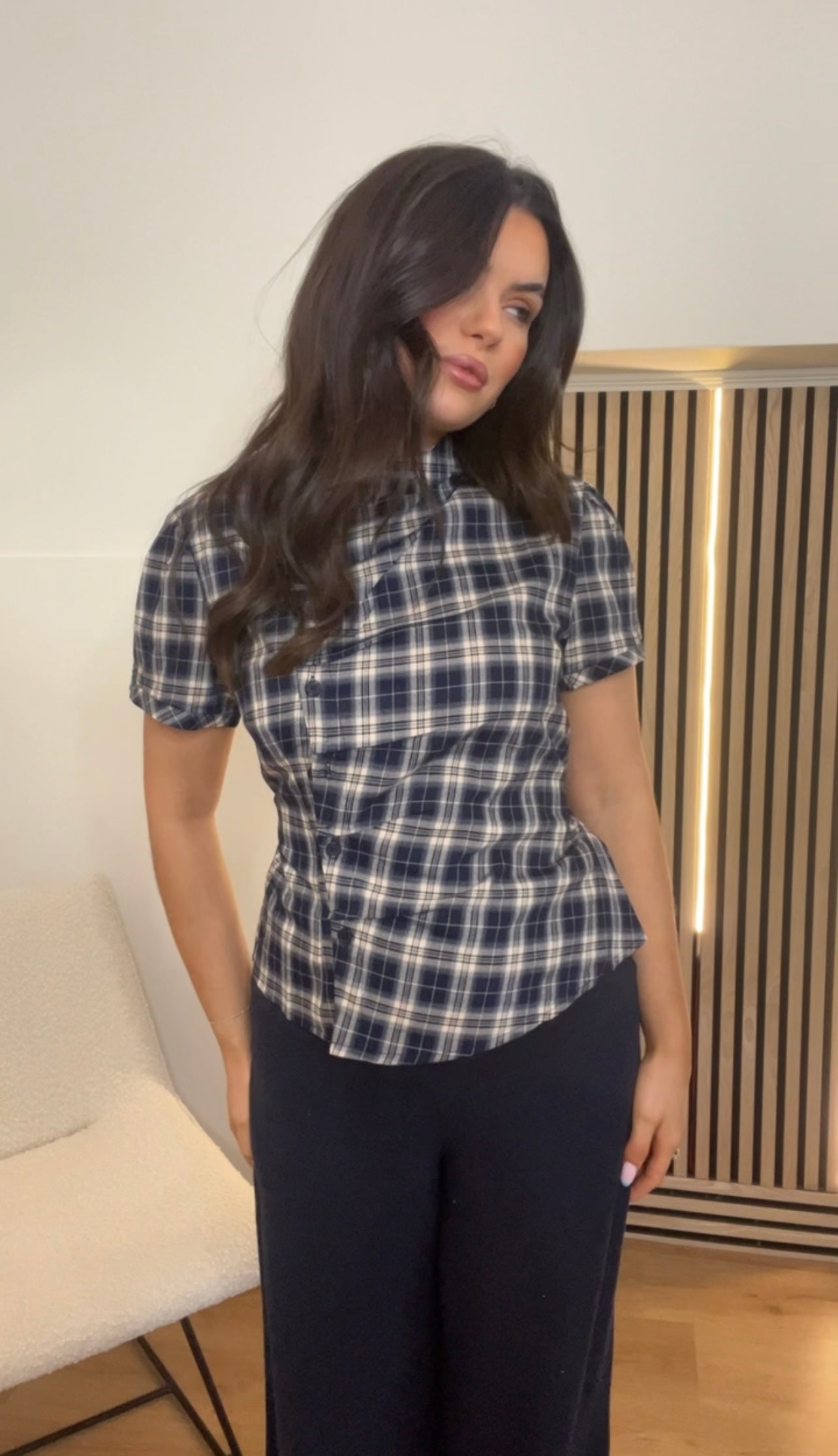 Viveanne Blouse