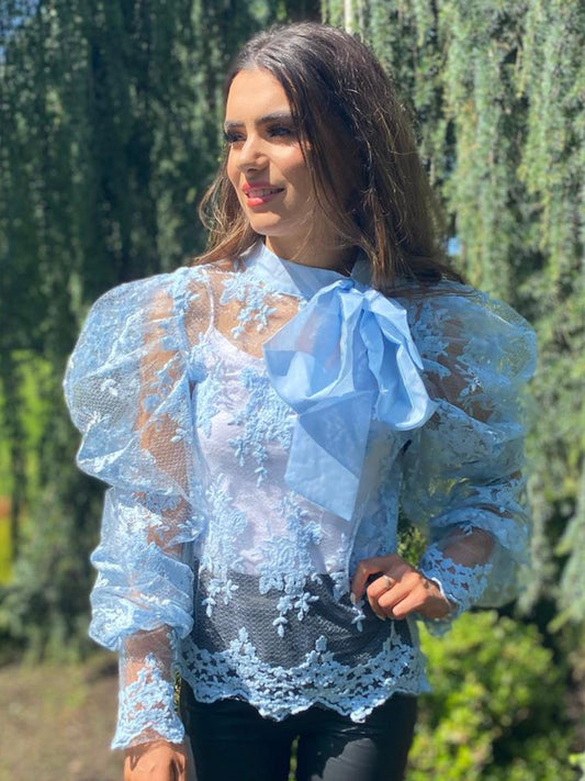 Scallop Lace Blouse